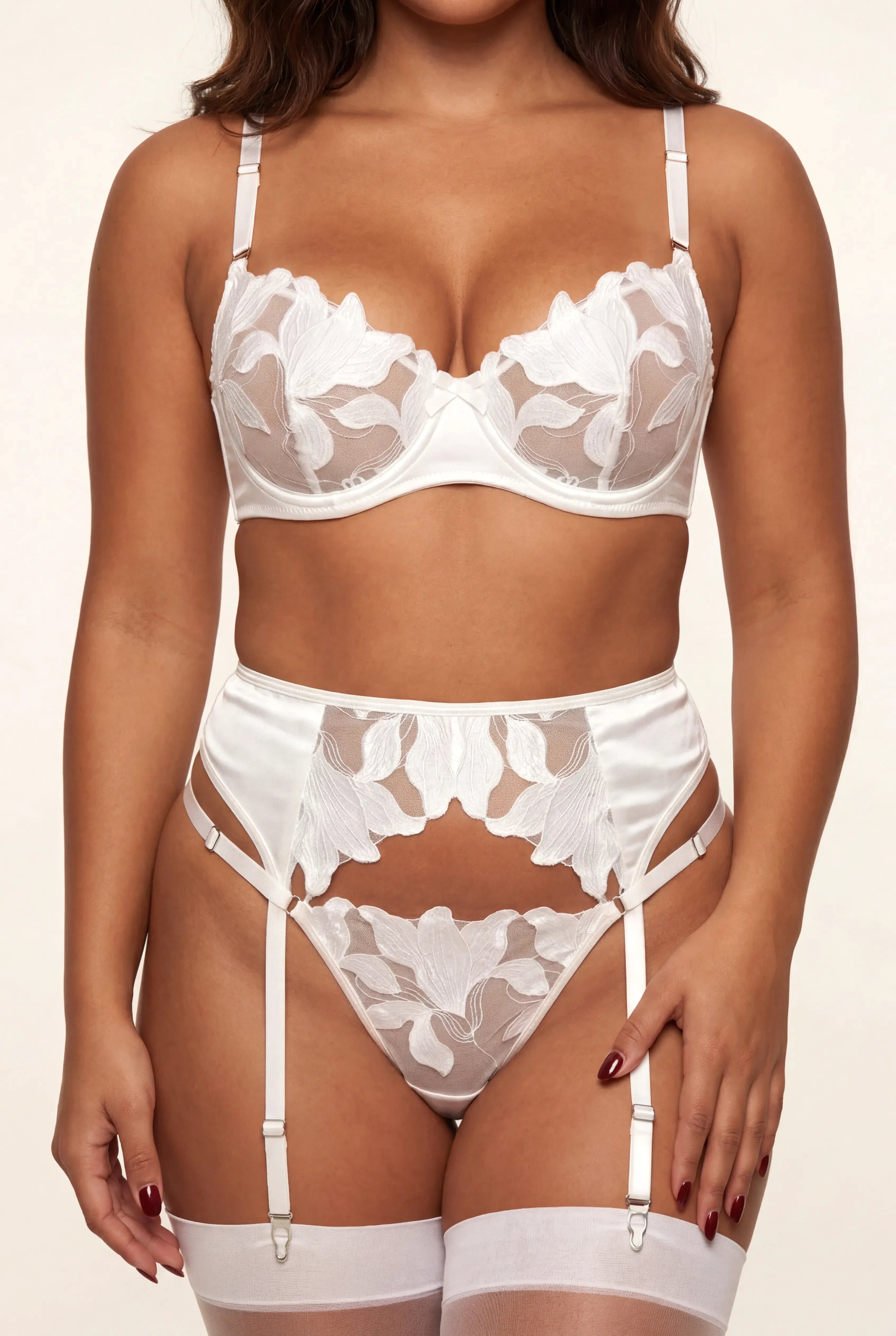 Ensemble lingerie quatre pièces - PEARL - NAKED Underwear - Close-up produit face